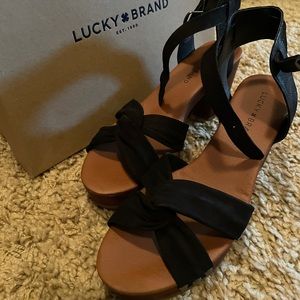 Lucky Brand Women's Whitneigh Heeled Sandal